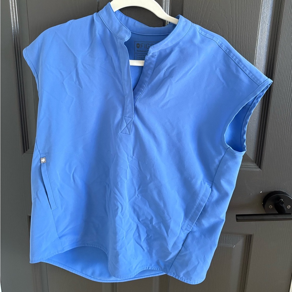Figs Rafaela Oversized Scrub Top Ceil Blue